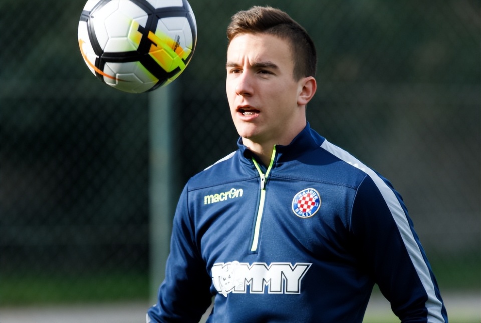 队的关注, 球队提前做, 据克罗地亚