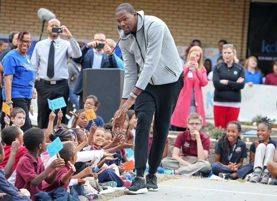 纷为杜兰特, https, 贯的作风